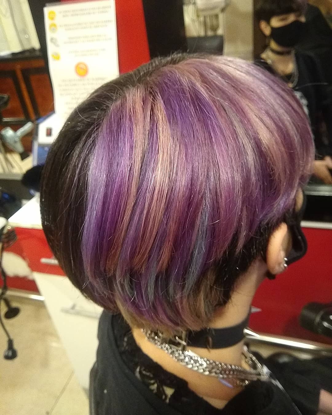 Trabajo de coloración de cabello realizado en Alice & John Peluquería